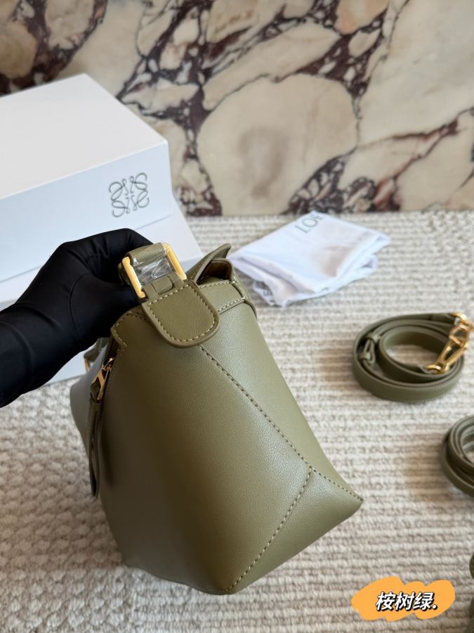 1:1 Replica LOEWE bag, with box — 1:1 Replica — photo 5