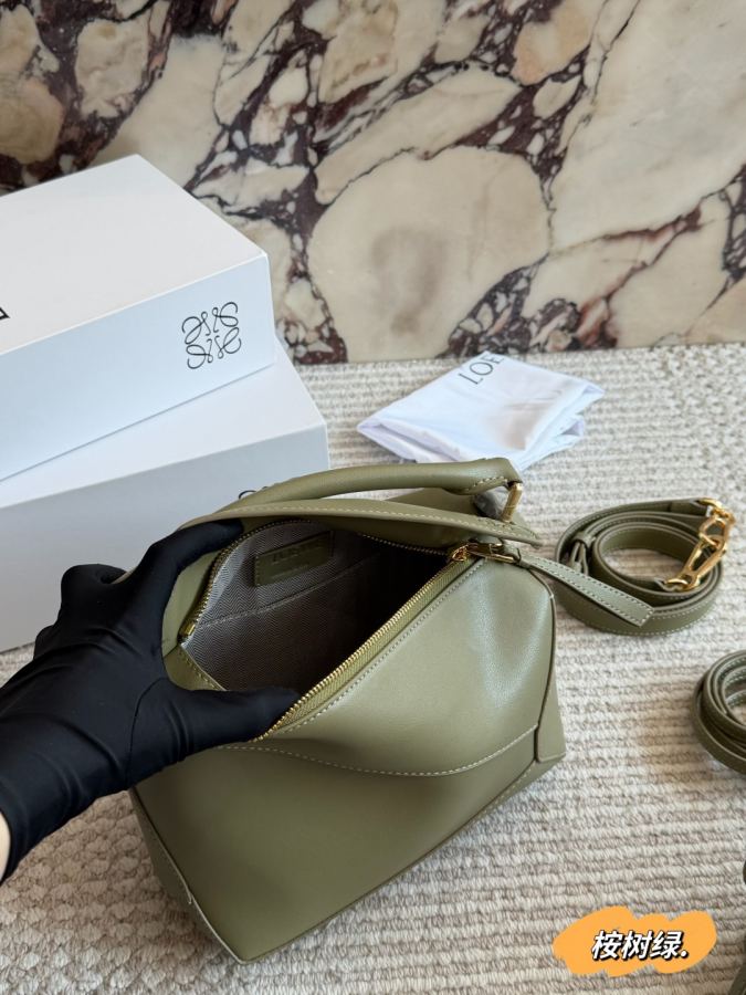 1:1 Replica LOEWE bag, with box — 1:1 Replica — photo 9