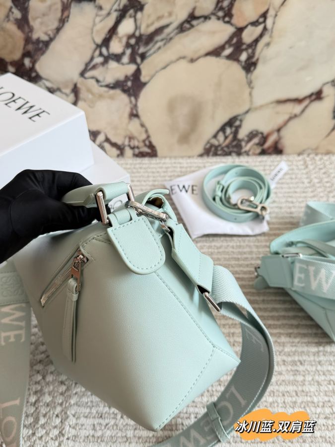 1:1 Replica LOEWE bag, with box (double shoulder straps) — Premium Replica — photo 5