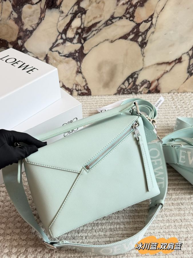 1:1 Replica LOEWE bag, with box (double shoulder straps) — Premium Replica — photo 6