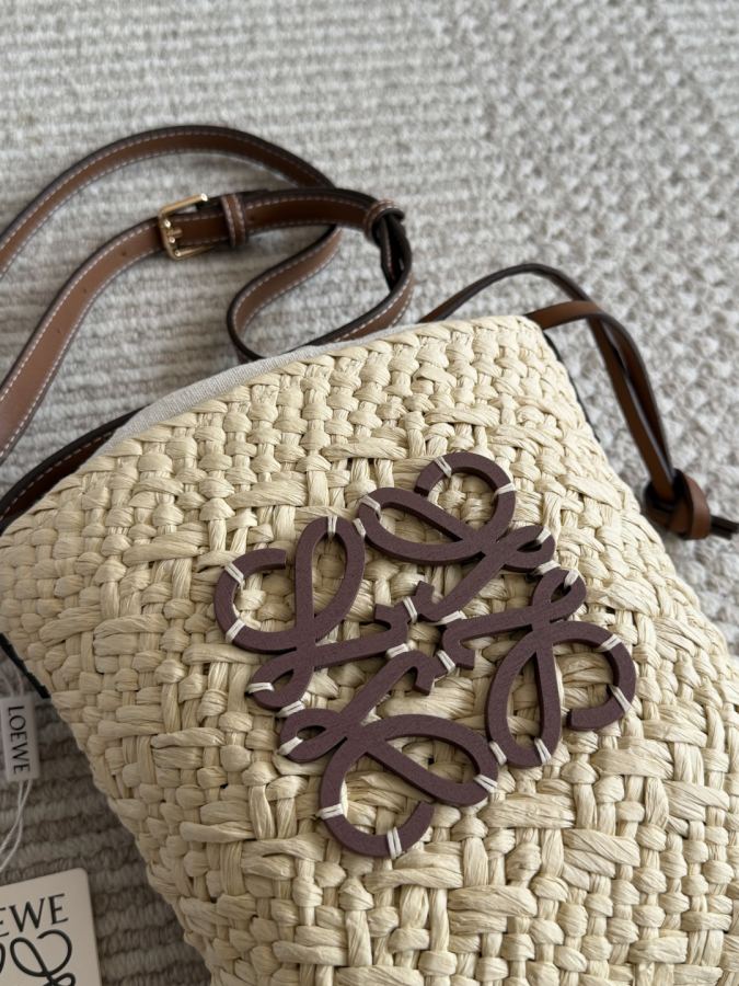 1:1 Replica LOEWE bag Green — Premium Replica — photo 2