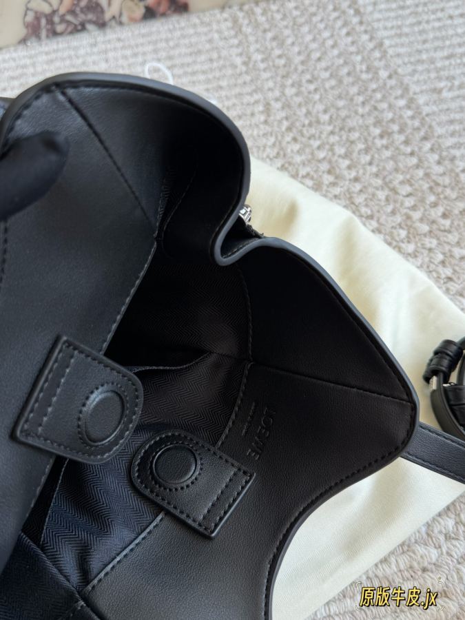 1:1 Replica LOEWE bag size 21 24cm — 1:1 Replica — photo 6