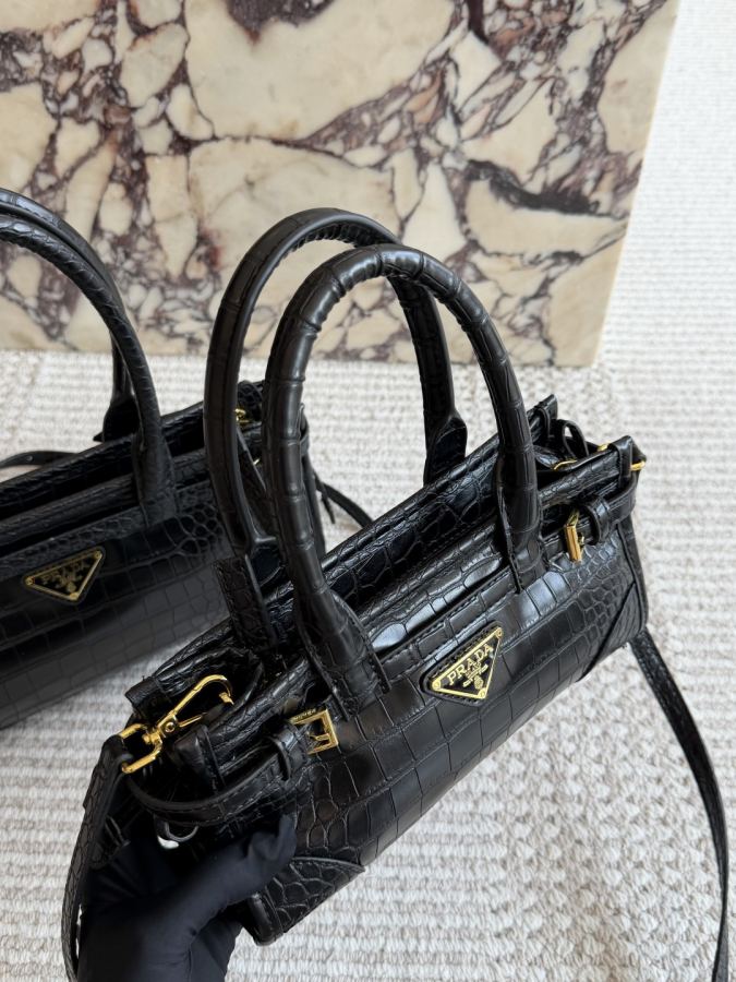 1:1 Replica PRADA bag — 1:1 Replica For Sale — photo 4