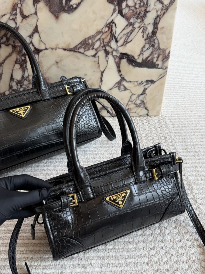 1:1 Replica PRADA bag — 1:1 Replica For Sale — photo 3