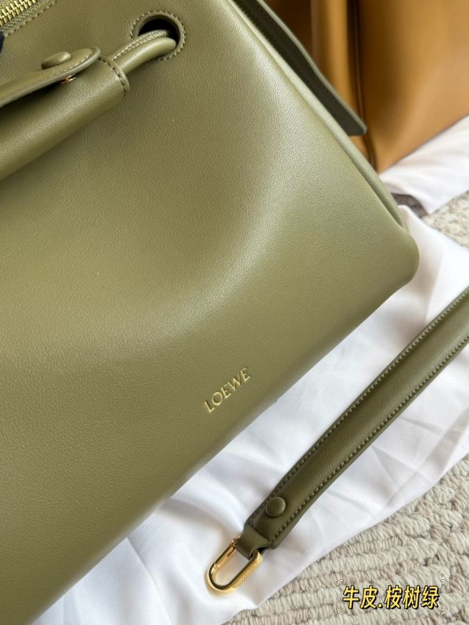 1:1 Replica LOEWE bag Original cowhide box — 1:1 Replica — photo 8