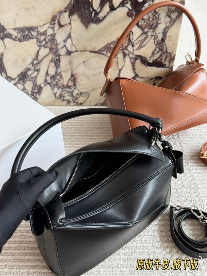 1:1 Replica LOEWE bag Cowhide with box — 1:1 Replica — photo 6