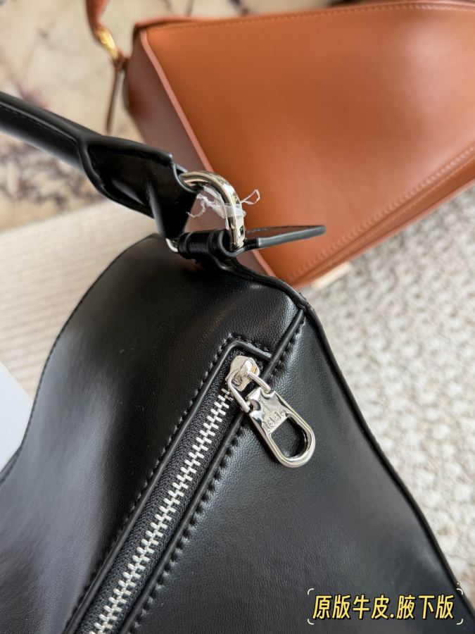 1:1 Replica LOEWE bag Cowhide with box — 1:1 Replica — photo 4