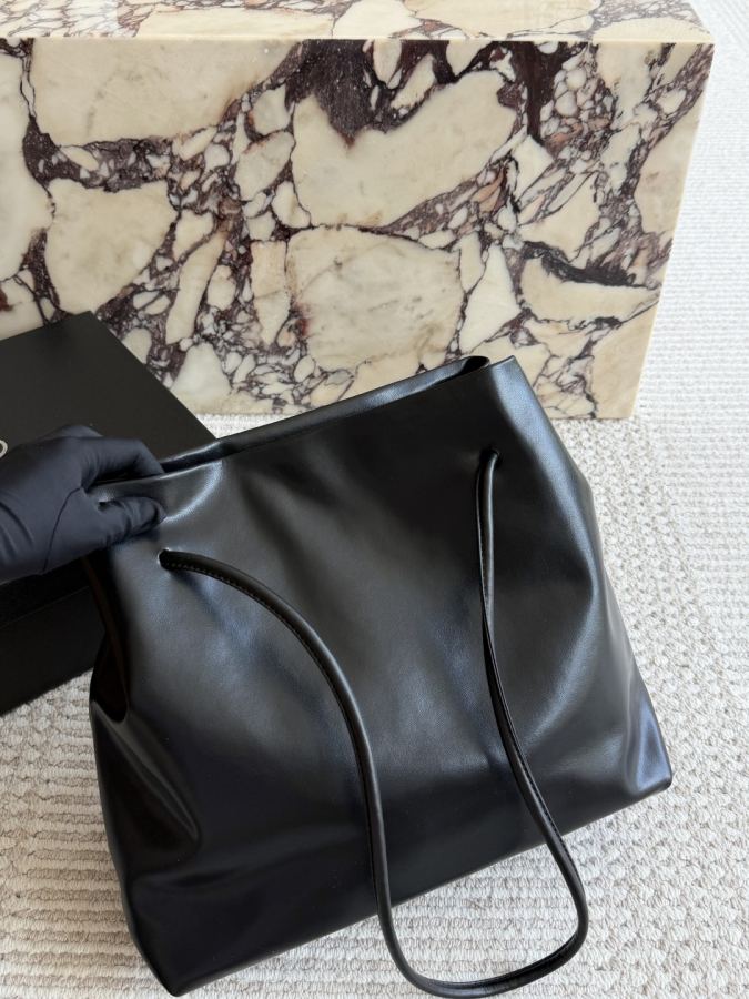 1:1 Replica PRADA bag PRADA — 1:1 Replica — photo 4