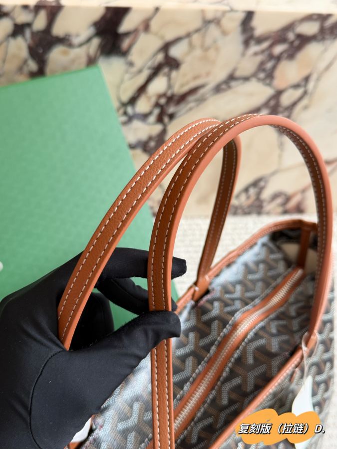 1:1 Replica Goyard bag replica — photo 5