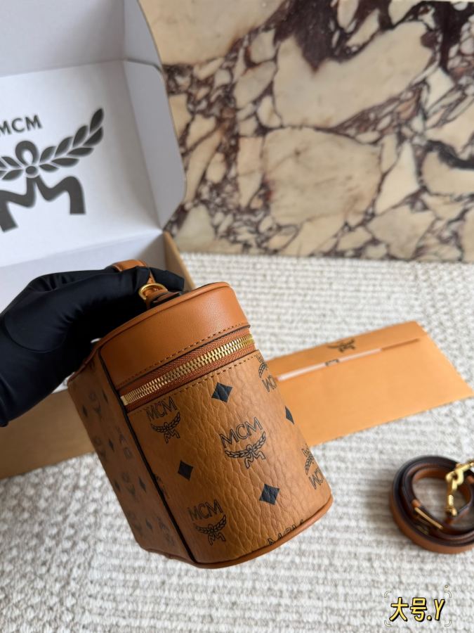 1:1 Replica MCM bag mcm M replica 24 15cm — photo 4