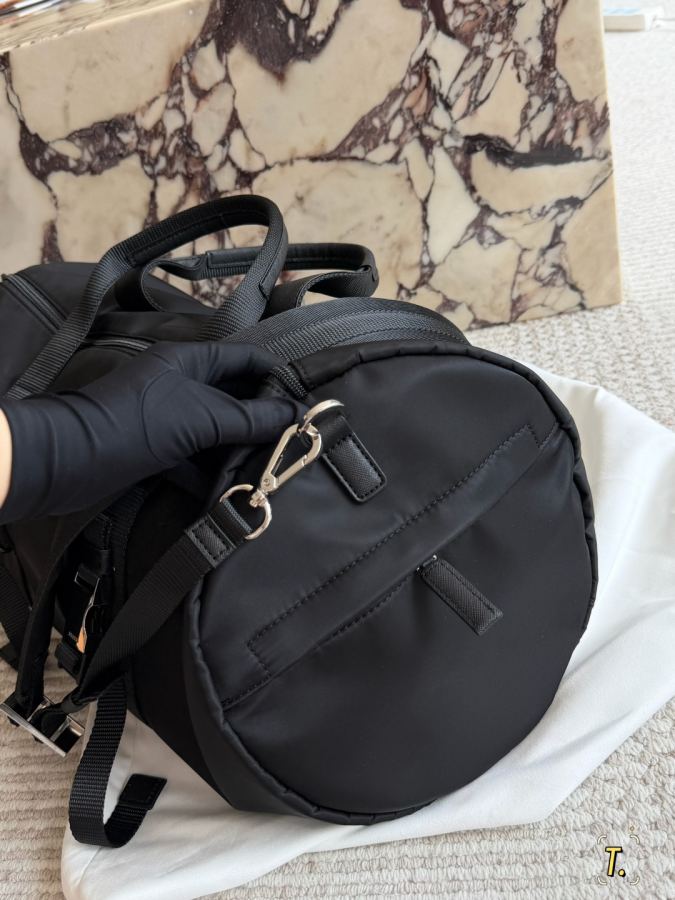 1:1 Replica PRADA bag PRADA New Arrival 47*23*24 — AAA Quality Replica — photo 4