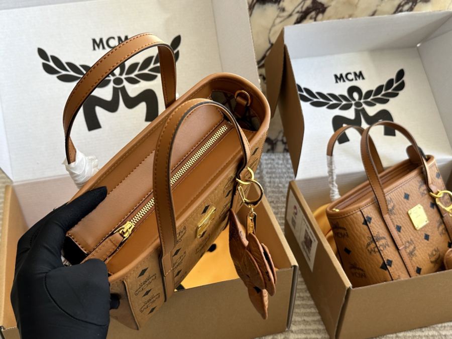 1:1 Replica MCM bag — Premium Replica — photo 5