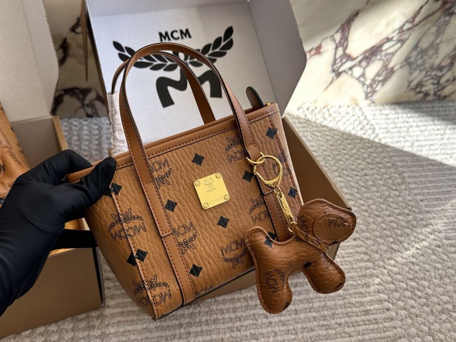 1:1 Replica MCM bag — Premium Replica — photo 3