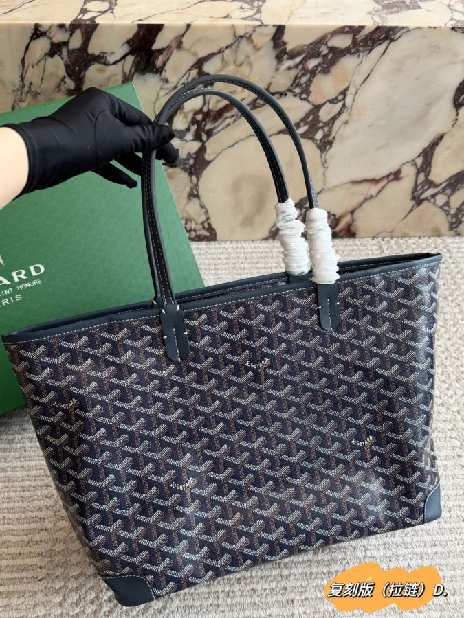 1:1 Replica Goyard bag replica — photo 2