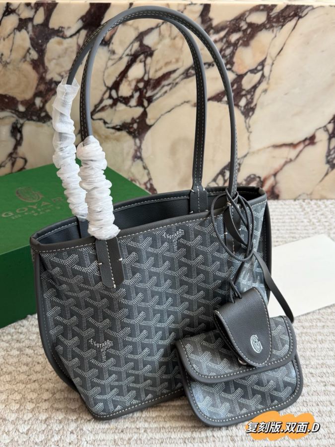 1:1 Replica Goyard bag replica — photo 2
