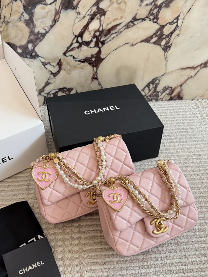 1:1 Replica Chanel bag, with gift box — 1:1 Replica — photo 7