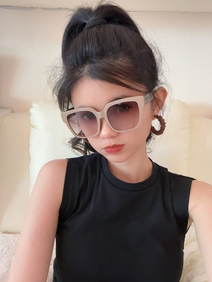 1:1 Replica dior glasses New D8304 — 1:1 Replica