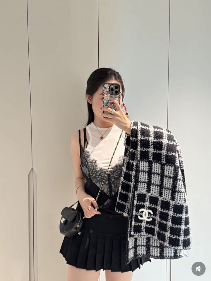 1:1 Replica Chanel scarf ¥ — AAA Quality Replica — photo 3