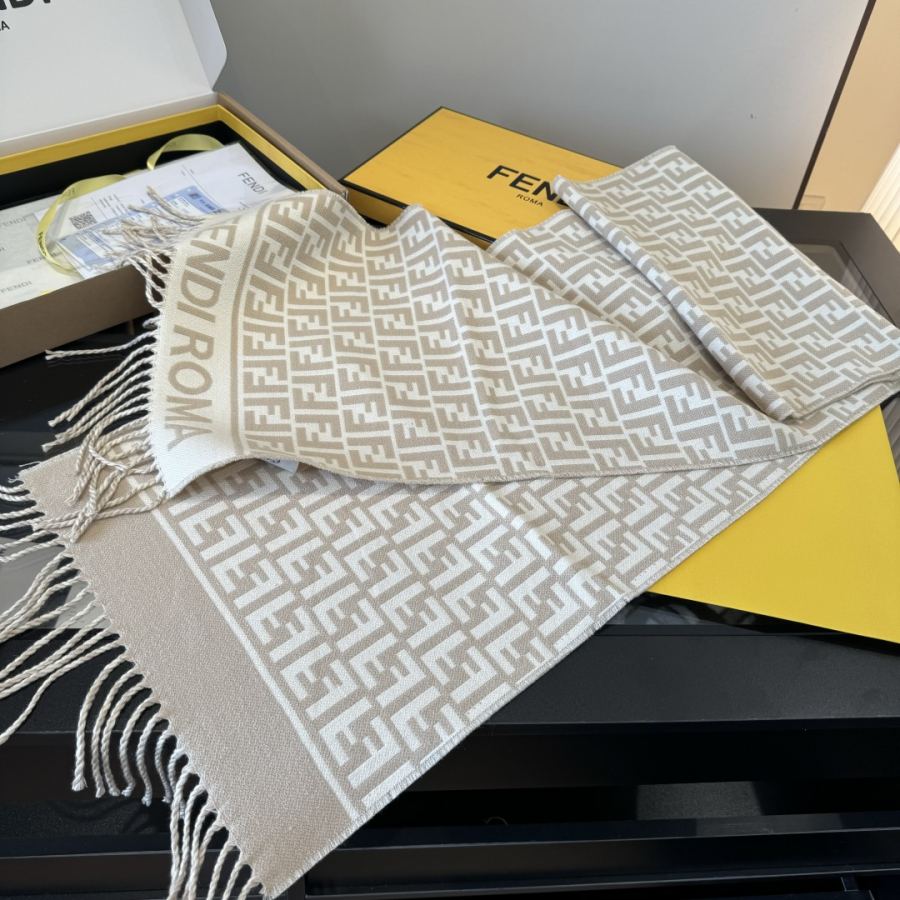 1:1 Replica Fendi scarf ¥ — AAA Quality Replica — photo 4