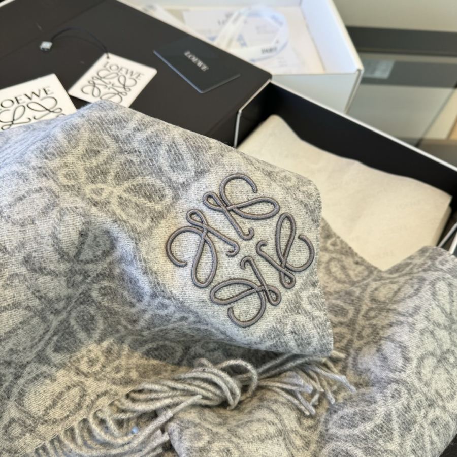 1:1 Replica Loewe scarf ¥ (embroidered version) — 1:1 Replica — photo 8