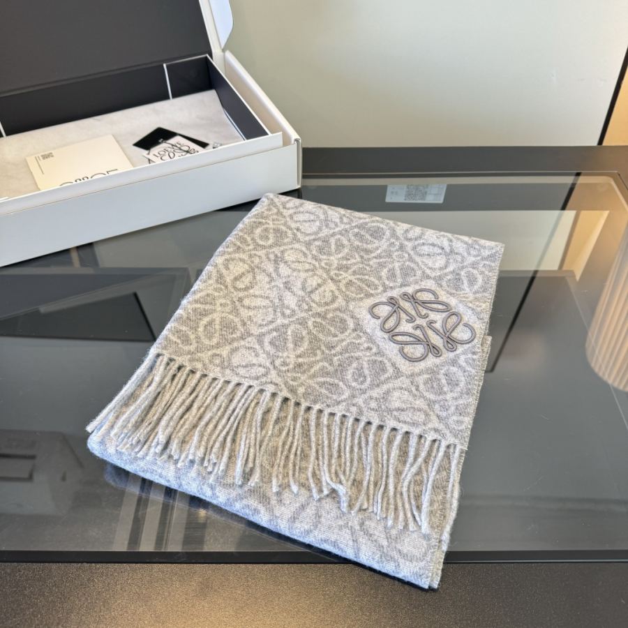 1:1 Replica Loewe scarf ¥ (embroidered version) — 1:1 Replica — photo 3