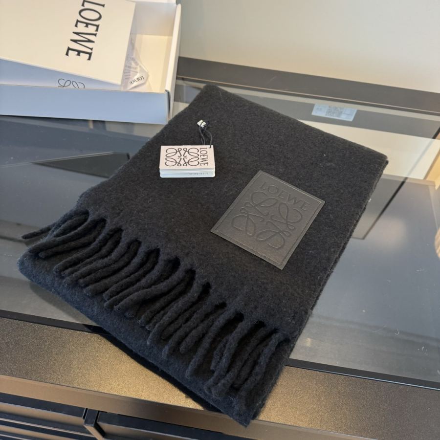 1:1 Replica Loewe scarf ¥ Top imported cashmere — AAA Quality Replica — photo 3