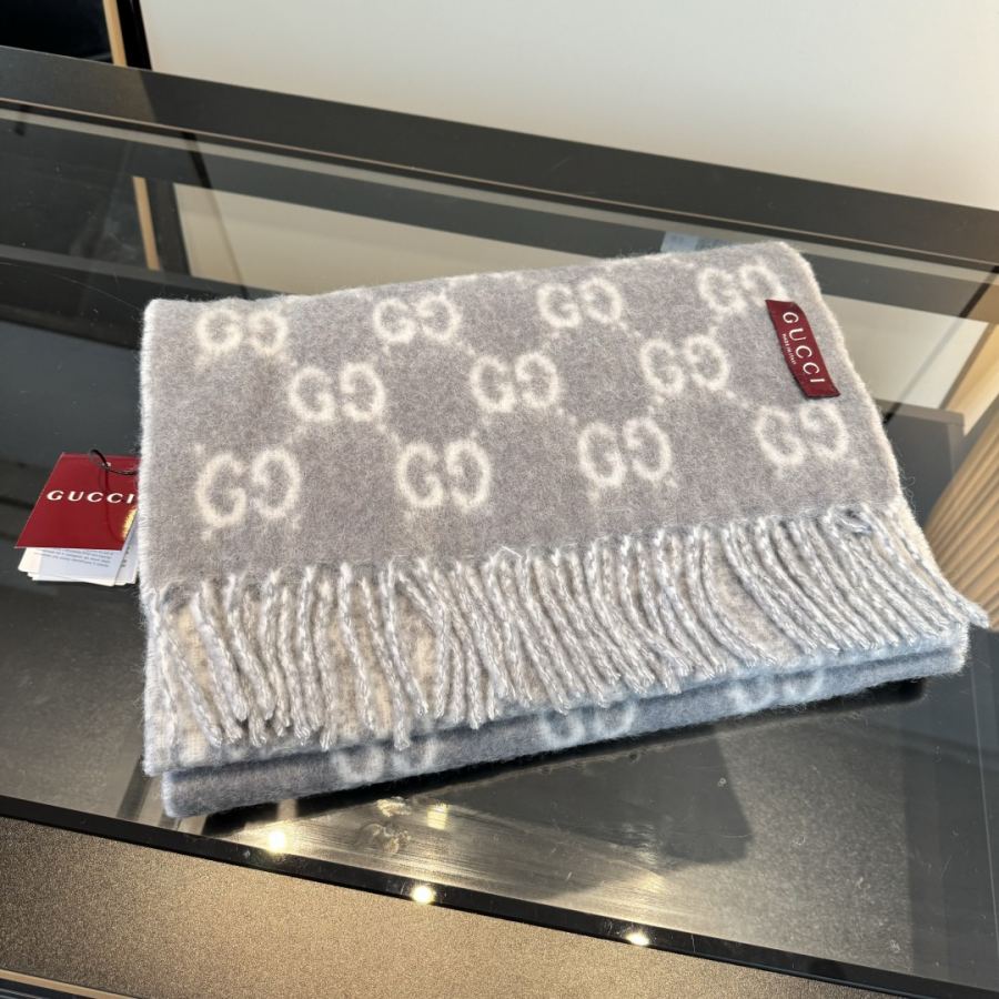 1:1 Replica gucci scarf ¥ — AAA Quality Replica — photo 4