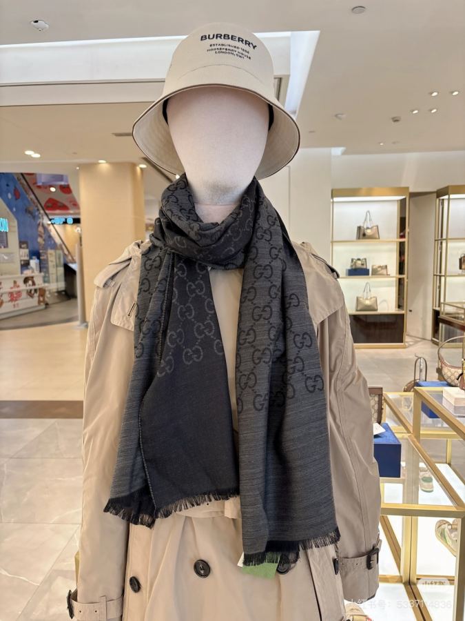 1:1 Replica gucci scarf ¥ — Premium Replica — photo 2