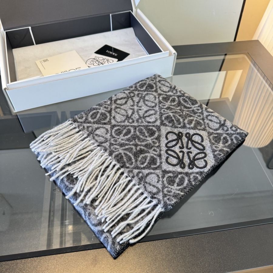 1:1 Replica Loewe scarf ¥ (embroidered version) — AAA Quality Replica — photo 5