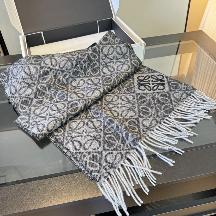 1:1 Replica Loewe scarf ¥ (embroidered version) — AAA Quality Replica — photo 7