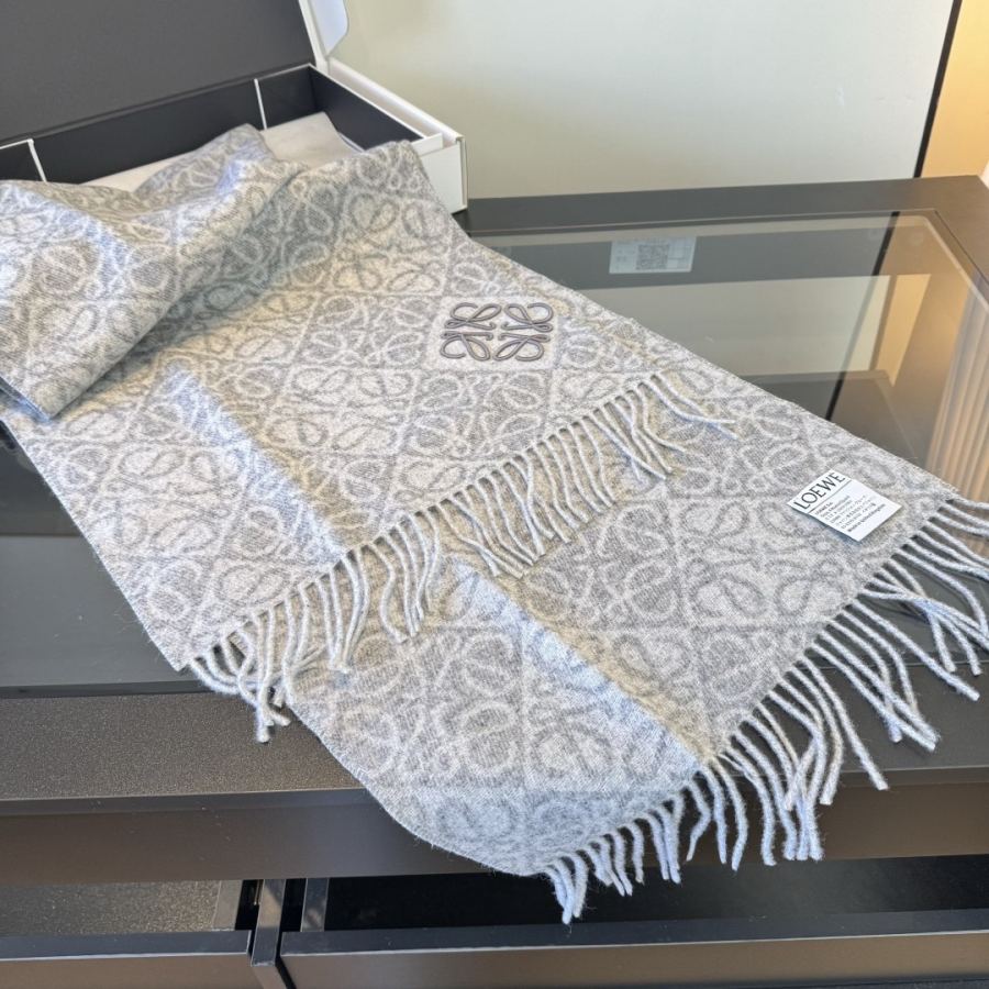 1:1 Replica Loewe scarf ¥ (embroidered version) — 1:1 Replica — photo 5