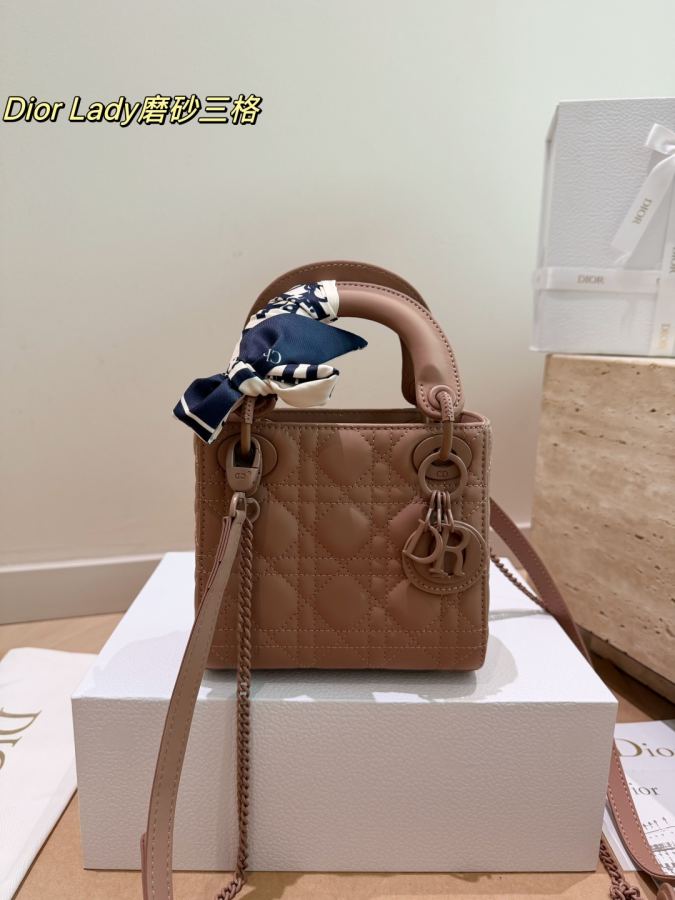 1:1 Replica Dior bag Four grids Three grids — AAA Quality Replica — photo 3