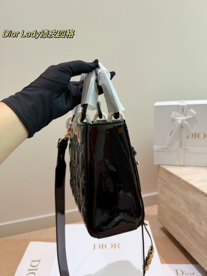 1:1 Replica Dior bag Five grids Four grids Three grids — 1:1 Replica — photo 4