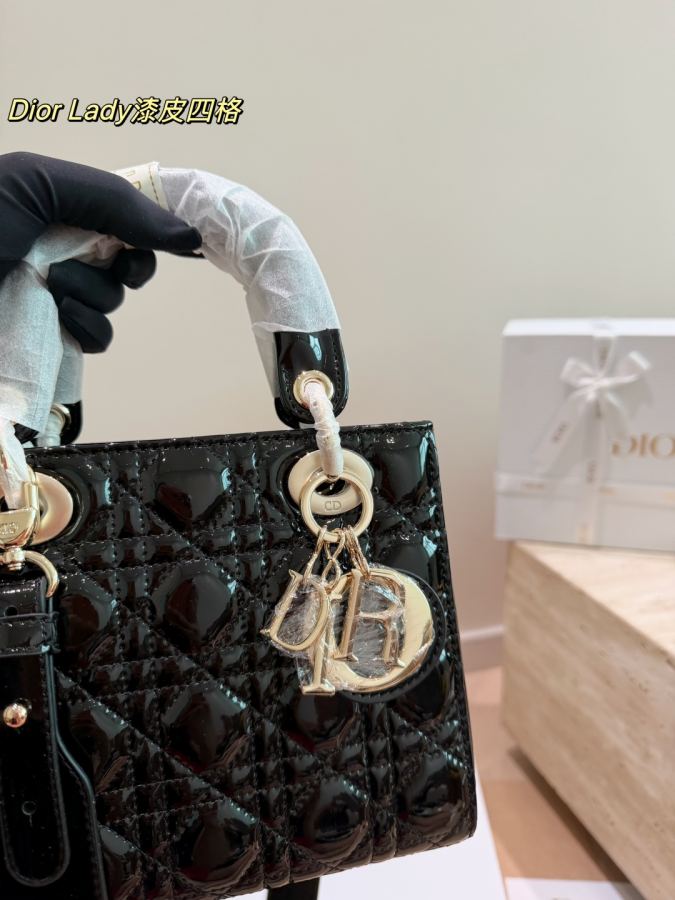 1:1 Replica Dior bag Five grids Four grids Three grids — 1:1 Replica — photo 3