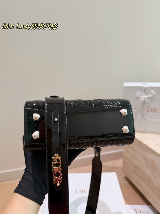 1:1 Replica Dior bag Five grids Four grids Three grids — 1:1 Replica — photo 6
