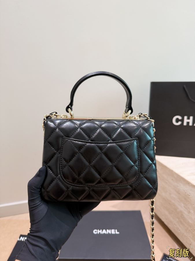 1:1 Replica Chanel bag size 20*15cm — Premium Replica — photo 6