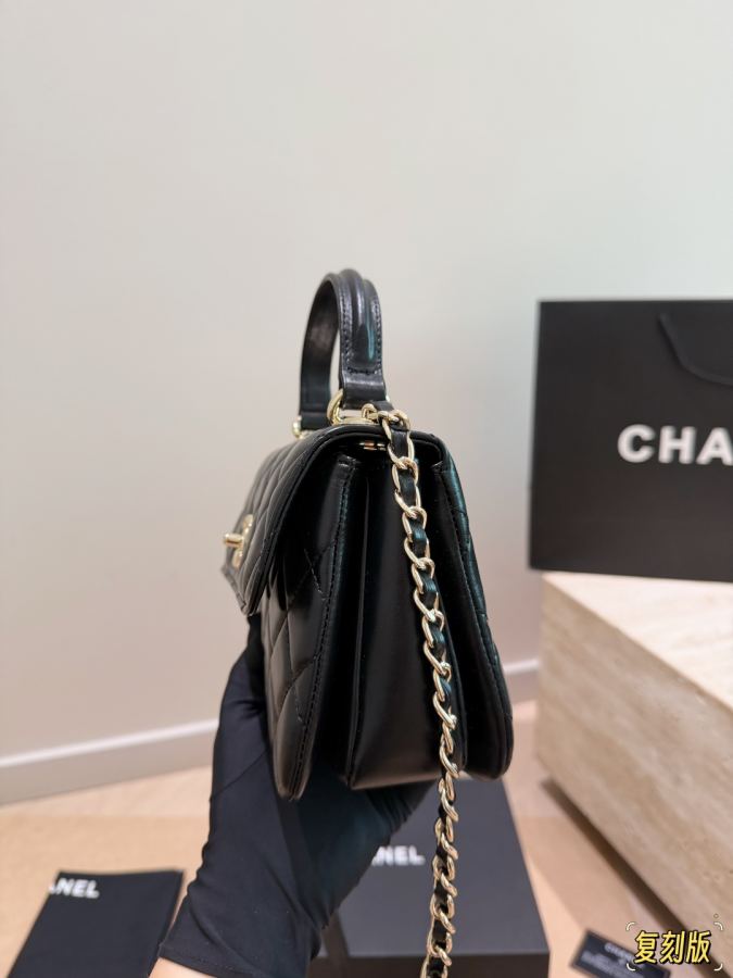 1:1 Replica Chanel bag size 20*15cm — Premium Replica — photo 4