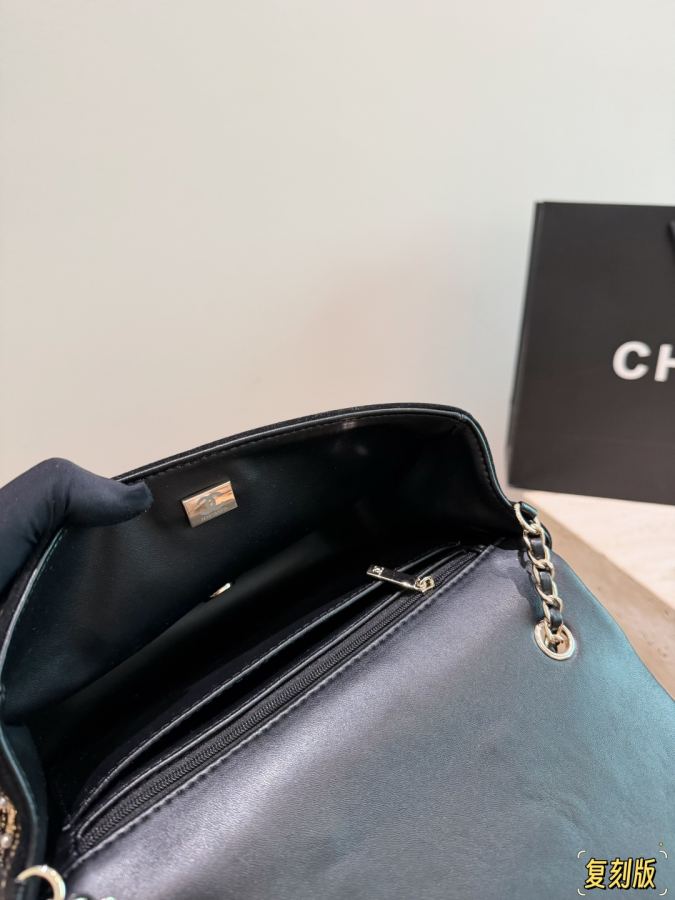 1:1 Replica Chanel bag chanel 24cm — AAA Quality Replica — photo 9