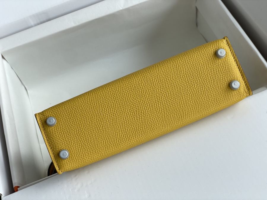 1:1 Replica Hermes bag 𝗠𝗶𝗻𝗶 𝗸𝗲𝗹𝗹𝘆 second generation — Premium Replica — photo 4