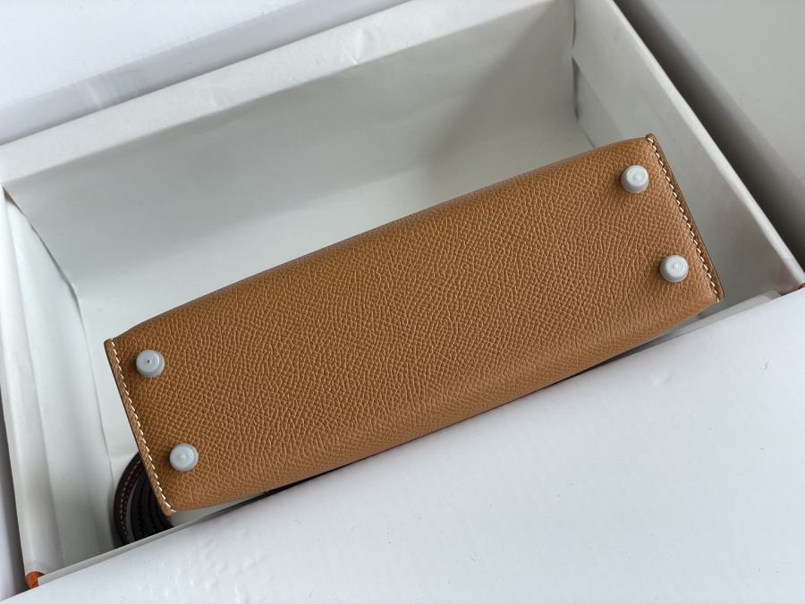 1:1 Replica Hermes bag 𝗠𝗶𝗻𝗶 𝗸𝗲𝗹𝗹𝘆 second generation — 1:1 Replica For Sale — photo 4