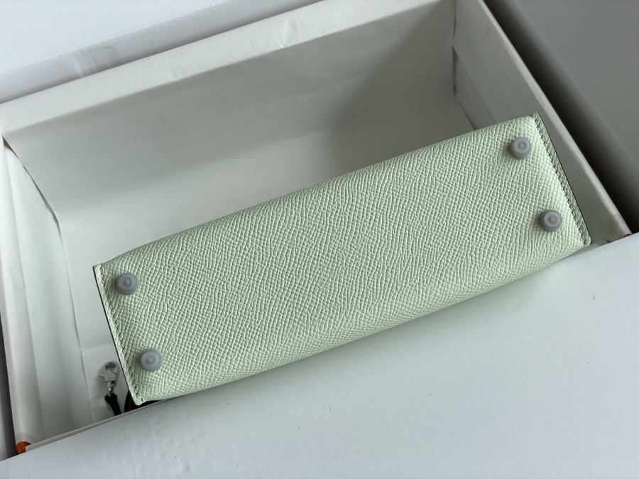 1:1 Replica Hermes bag 𝗠𝗶𝗻𝗶 𝗸𝗲𝗹𝗹𝘆 second generation — AAA Quality Replica — photo 4