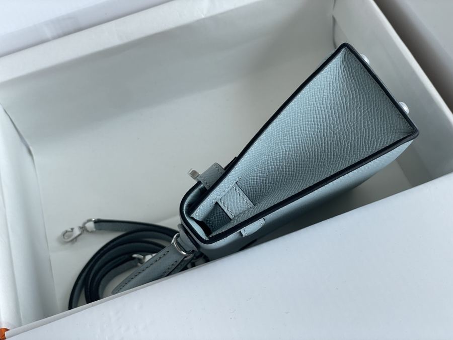 1:1 Replica Hermes bag 𝗠𝗶𝗻𝗶 𝗸𝗲𝗹𝗹𝘆 second generation — 1:1 Replica — photo 3