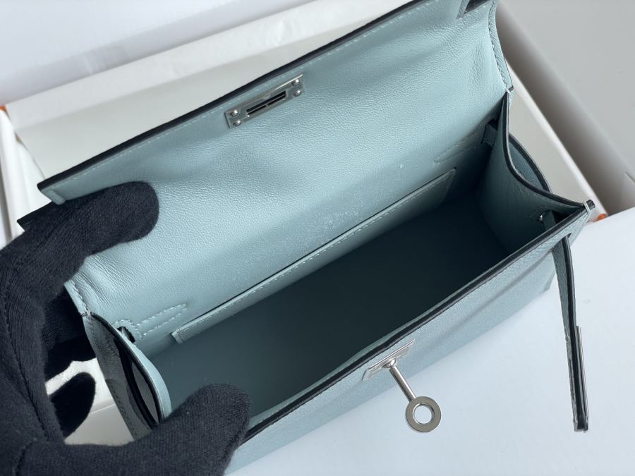 1:1 Replica Hermes bag 𝗠𝗶𝗻𝗶 𝗸𝗲𝗹𝗹𝘆 second generation — 1:1 Replica — photo 8