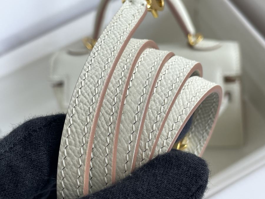 1:1 Replica Hermes bag 𝗠𝗶𝗻𝗶 𝗸𝗲𝗹𝗹𝘆 second generation — 1:1 Replica For Sale — photo 9
