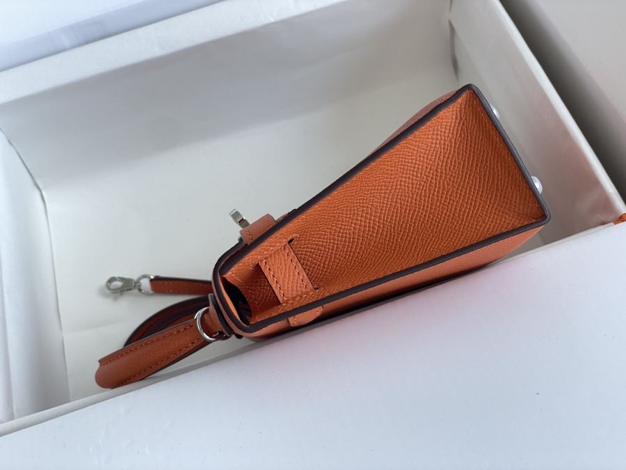 1:1 Replica Hermes bag 𝗠𝗶𝗻𝗶 𝗸𝗲𝗹𝗹𝘆 second generation — AAA Quality Replica — photo 3
