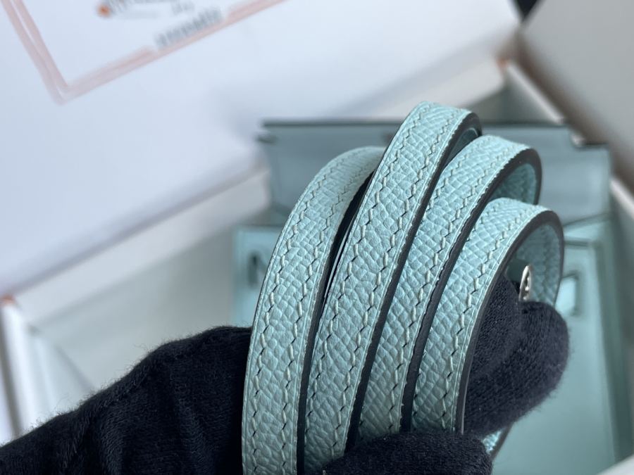 1:1 Replica Hermes bag 𝗠𝗶𝗻𝗶 𝗸𝗲𝗹𝗹𝘆 second generation — 1:1 Replica — photo 9