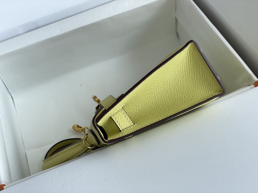 1:1 Replica Hermes bag 𝗠𝗶𝗻𝗶 𝗸𝗲𝗹𝗹𝘆 second generation — Premium Replica — photo 3