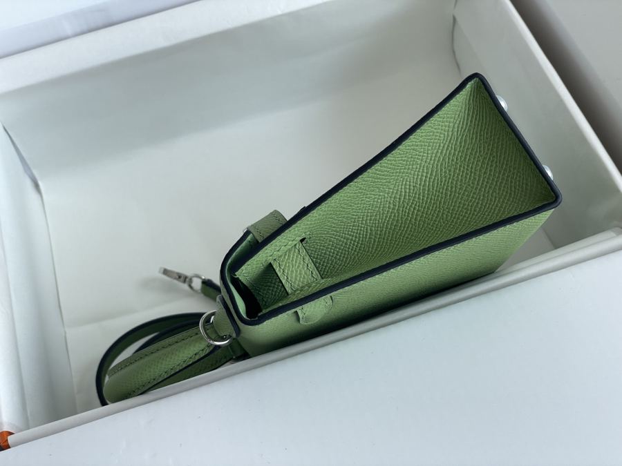 1:1 Replica Hermes bag 𝗠𝗶𝗻𝗶 𝗸𝗲𝗹𝗹𝘆 second generation — 1:1 Replica — photo 3