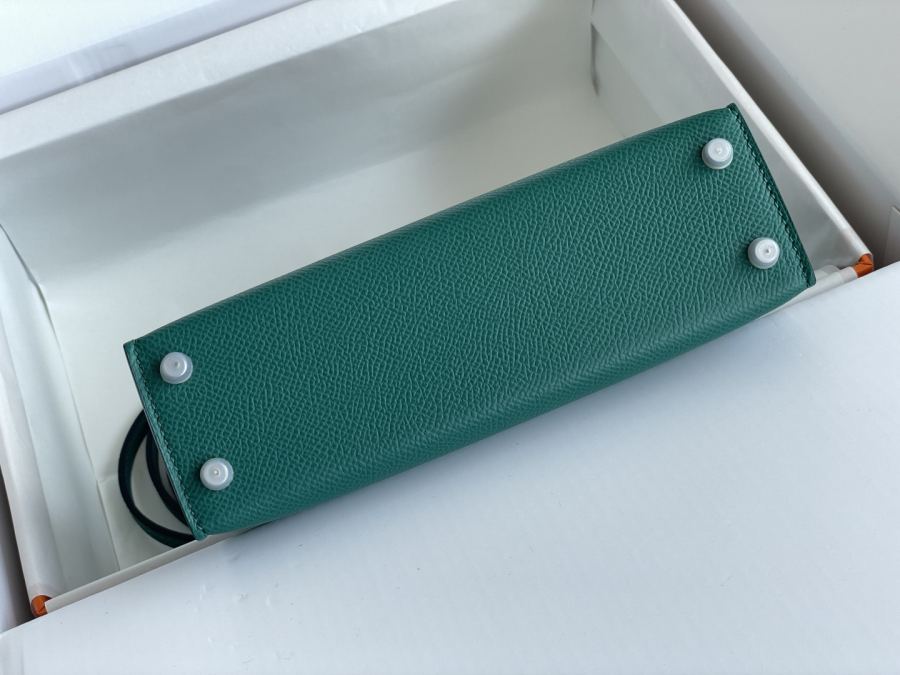 1:1 Replica Hermes bag 𝗠𝗶𝗻𝗶 𝗸𝗲𝗹𝗹𝘆 second generation — AAA Quality Replica — photo 4