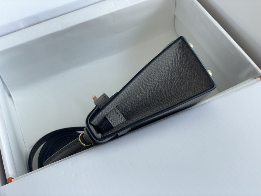 1:1 Replica Hermes bag 𝗠𝗶𝗻𝗶 𝗸𝗲𝗹𝗹𝘆 second generation — 1:1 Replica For Sale — photo 3